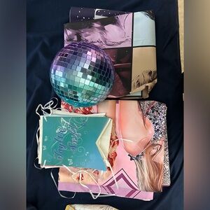 Taylor swift party pack- 2 large banners, 1 small banner and disco ball